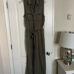 C&C jumpsuit size L, olive color